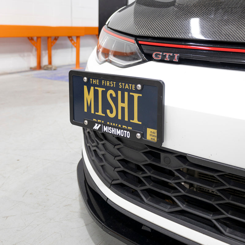Kit de repositionnement de plaque d'immatriculation Mishimoto pour Volkswagen GTI MK8 2022+