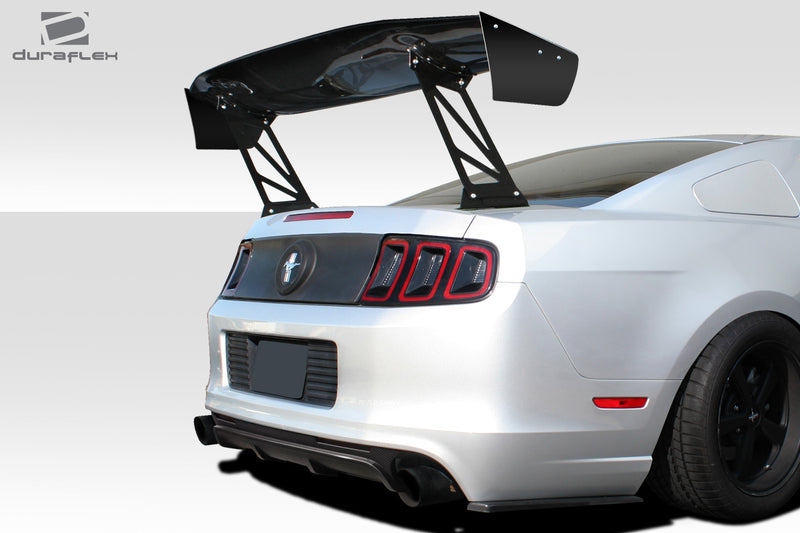 Universal 66" Duraflex VRX V1 Tall Wing Complete Kit - 9 Piece - Includes VRX Air Foil Blade (113236) VRX Wing Stands (113243) VRX Wing V1 End Caps (113244) VRX Hardware Kit (115111)