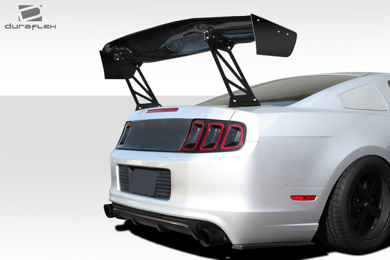 Universal 80" Duraflex VRX V1 Tall Wing Complete Kit - 9 Piece Includes VRX Air Foil Blade (114477) VRX Wing Stands (113243) VRX V1 End Caps (113244) VRX Hardware Kit (115111)