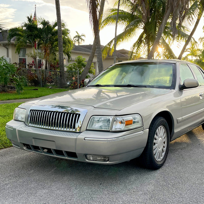 Spec-D 06-11 Mercury Grand Marquis Headlights And Corner Light Combo Chrome Housing Clear Lens With Amber Reflector - Turn Signal Bulbs Included 2LCLH-GMAR06-GO