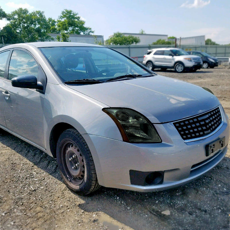 Spec-D 07-09 Nissan Sentra 2.0L Headlights Chrome Housing Smoked Lens - No Bulbs Included 2LH-SEN07G-GO
