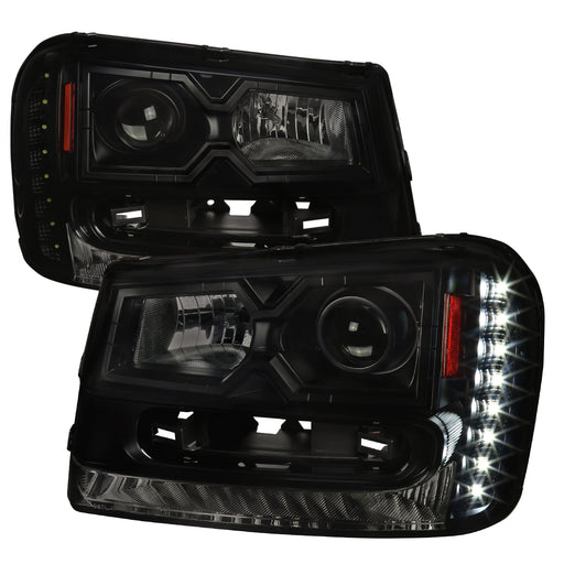 Spec-D 02-09 Chevrolet Trailblazer Projector Headlights- Smoke With Black Housing 2LHP-TBLZ02SM-V2-RS