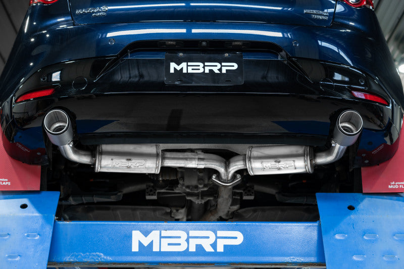 MBRP 19-23 Mazda 3 Hatchback T304SS 2.5in Axle-Back, double sortie arrière avec embouts en fibre de carbone