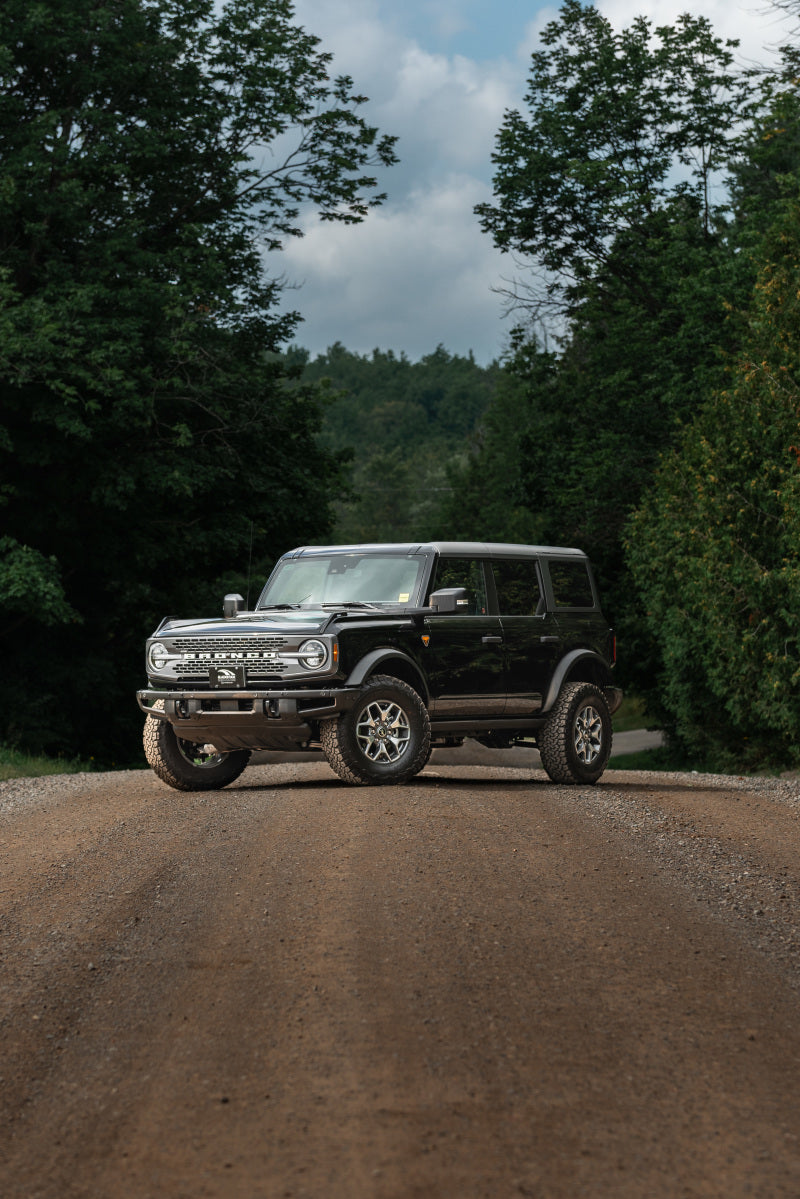 MBRP 21-Up Ford Bronco 2.3L/2.7L EcoBoost 2/4DR Acier aluminisé Échappement Cat-back à dégagement élevé