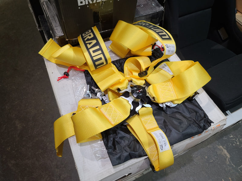 Harnais de course Braum 5 points 3 pouces approuvé SFI - Jaune, (chacun)