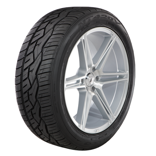 Nitto NT420V 295/45R20