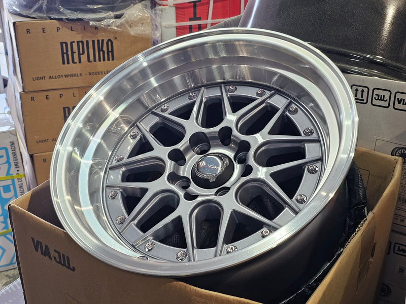 Vors VR7 15x8 4x100/4x114.3 ET0 73.1 Gun Metal Machine Lip Chrome Rivet **SET OF 4**