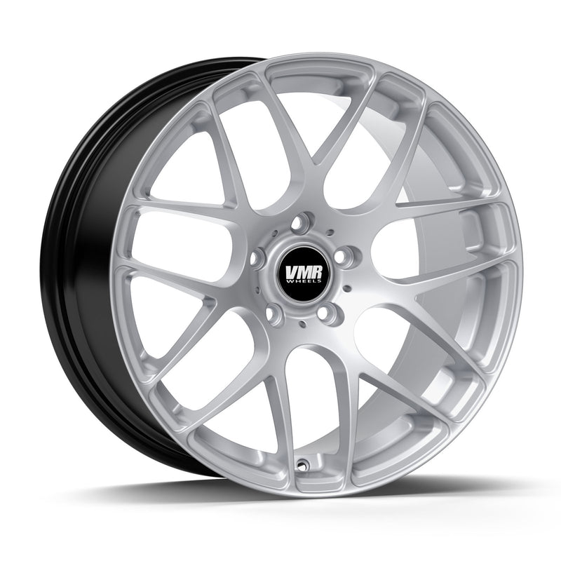 V710FF V710FF 19x9.5 ET33 5x120 73.1 Hyper Silver