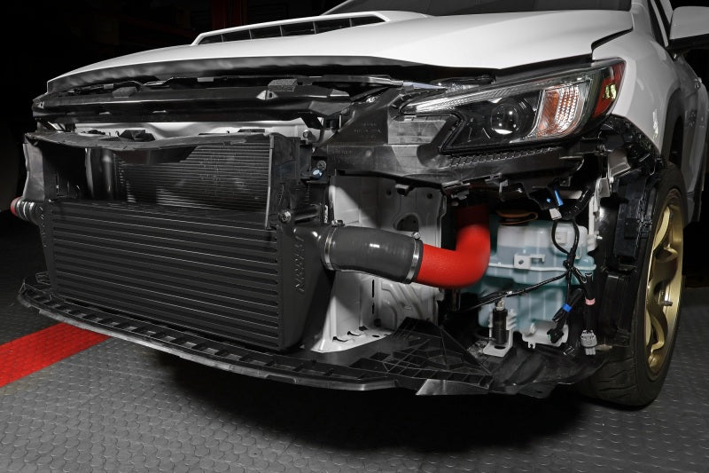 Kit intercooler frontal PERRIN pour Subaru WRX 22-26 (tubes rouges et cœur noir)