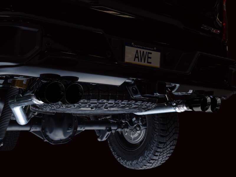 AWE Tuning 22-23 GMC Sierra 1500 AT4X 6.2L 0FG Catback Split Dual (pare-chocs plat) - Pointes noires diamant