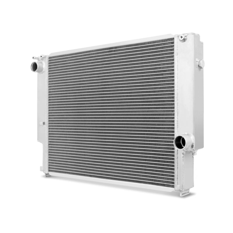 Mishimoto 92-99 BMW E36 Radiateur X-Line Performance en Aluminium