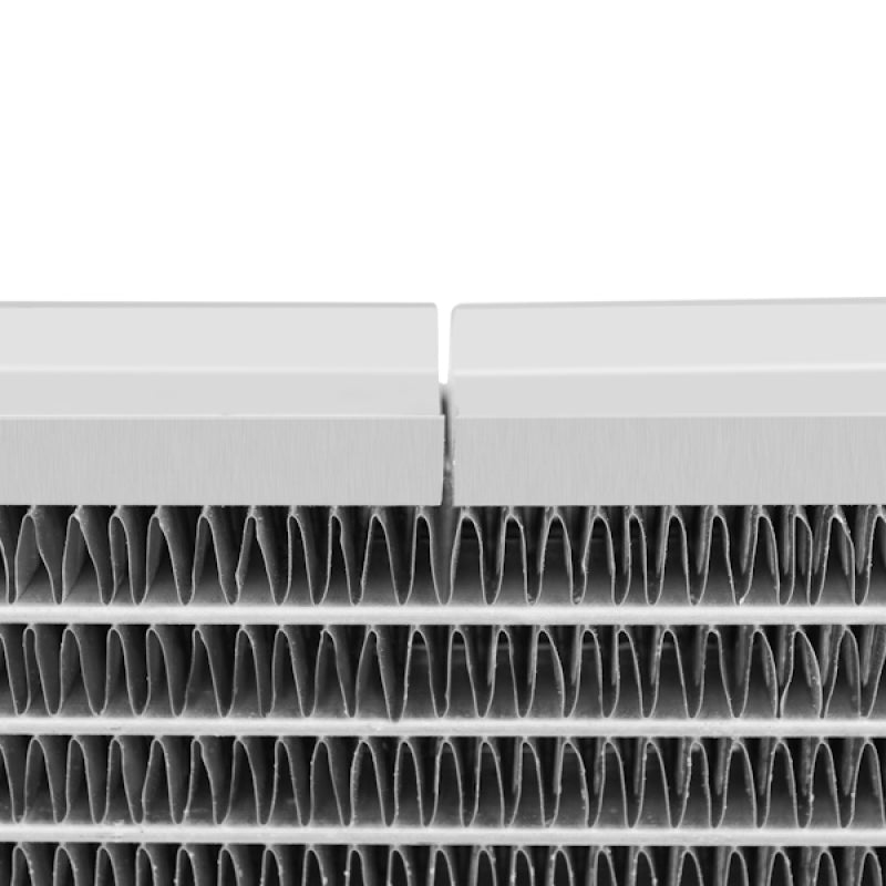 Radiateur en aluminium automatique Mishimoto pour Ford Mustang 97-04 avec système de stabilisation