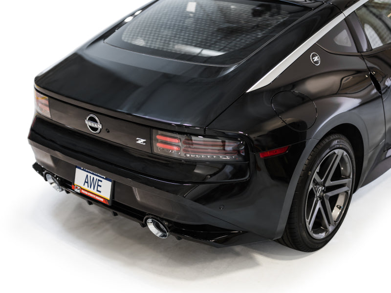 Système d'échappement Cat-Back AWE Tuning 2023 Nissan Z RZ34 RWD Track Edition avec embouts chromés argentés
