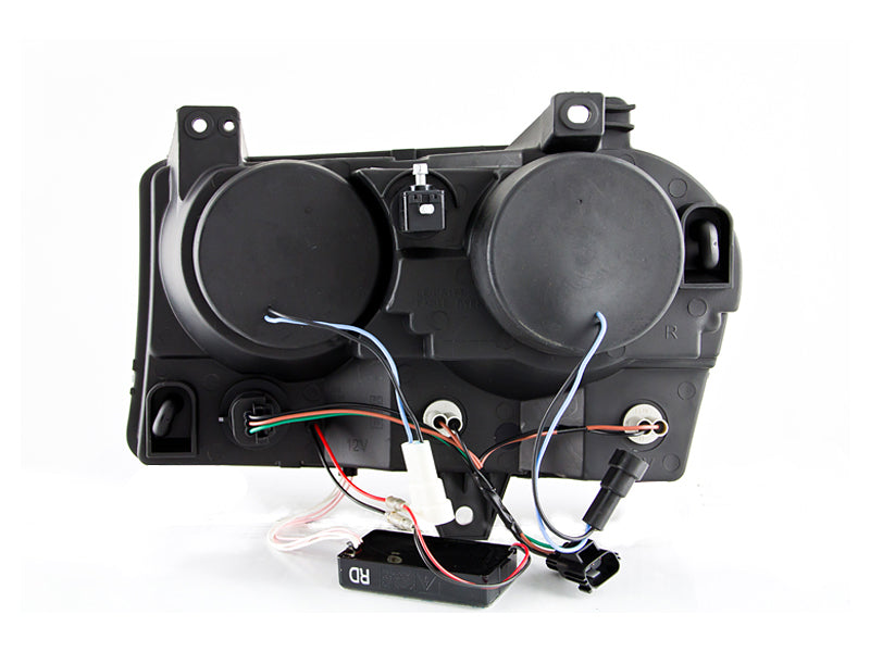 Phares de projecteur ANZO 2005-2010 Chrysler 300 avec halo noir (ne convient pas aux modèles S)