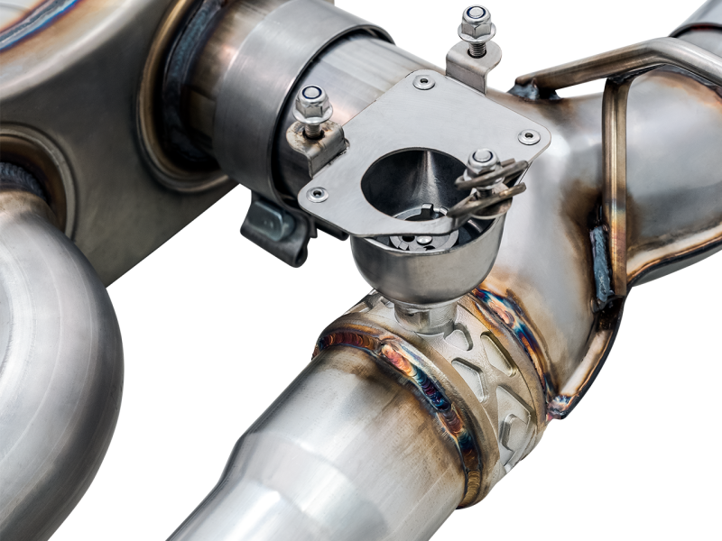 Échappement Catback AWE Tuning BMW F8X M3/M4 Track Edition - Embouts Noir Diamant