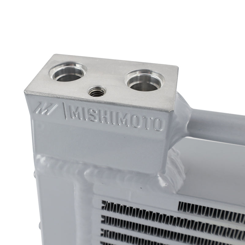 Radiateur d'huile Mishimoto BMW E60 M5 06-10