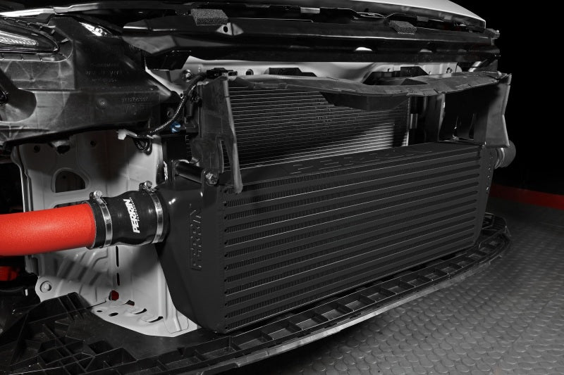 Kit intercooler frontal PERRIN pour Subaru WRX 22-26 (tubes rouges et cœur noir)