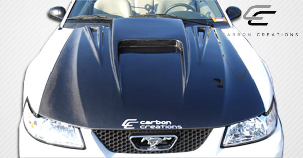 1999-2004 Ford Mustang Carbon Creations Spyder 3 capot - 1 pièce