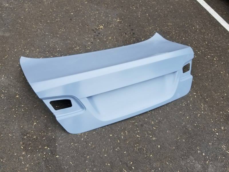 2F Performance BMW E92 Trunk Skin