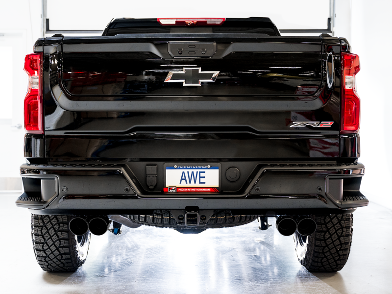 AWE Tuning 22-23 GMC Sierra 1500 AT4X 6.2L 0FG Catback Split Dual (pare-chocs plat) - Pointes noires diamant