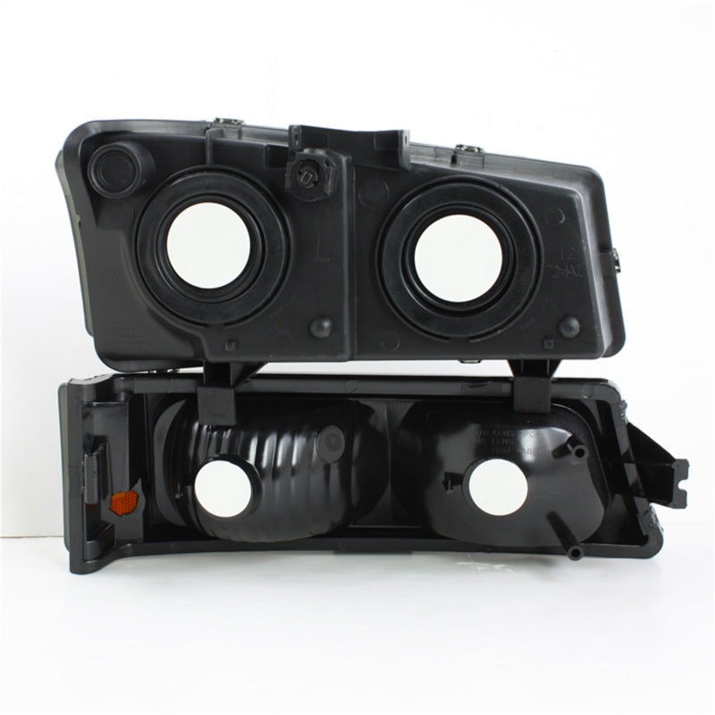 xTune Chevy Silverado 2500HD 03-06 Crystal Headlights w/ Amber Lights Smoke HD-JH-CSIL03-AM-SM-SET