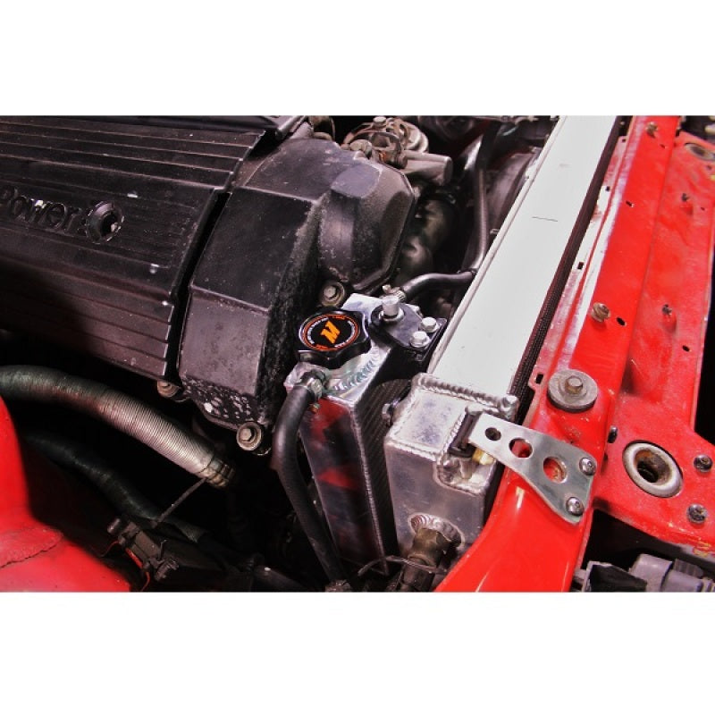 Vase d'expansion de liquide de refroidissement en aluminium Mishimoto pour BMW Série 3 E36 (92-99)