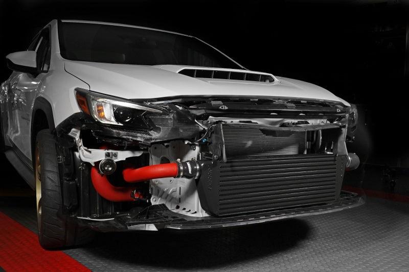 Kit intercooler frontal PERRIN pour Subaru WRX 22-26 (tubes rouges et cœur noir)