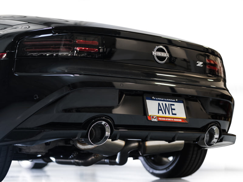 Système d'échappement Cat-Back AWE Tuning 2023 Nissan Z RZ34 RWD Track Edition avec embouts chromés argentés